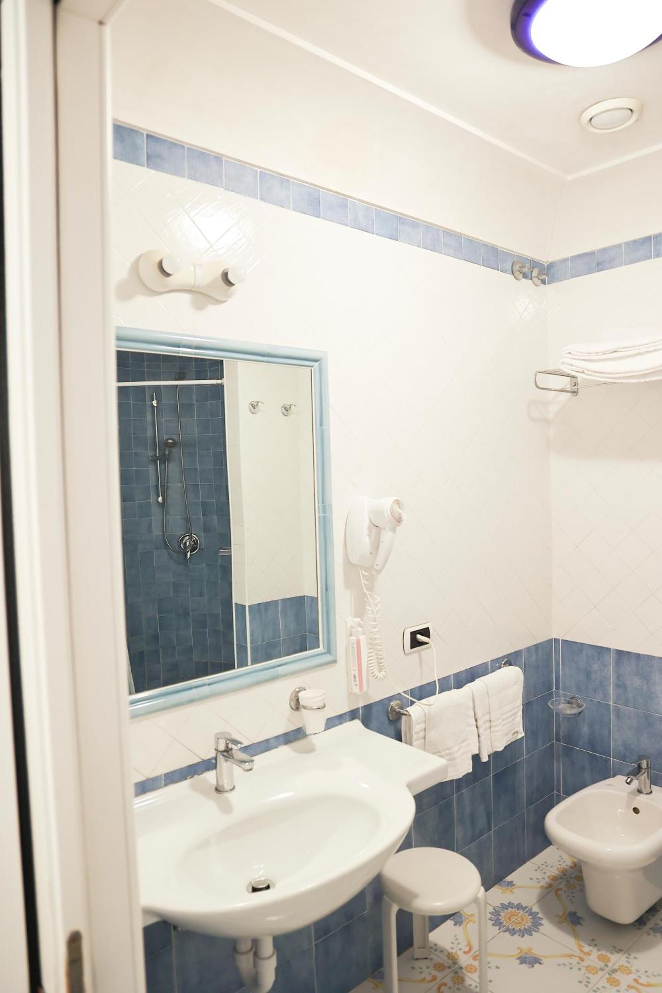 Oriente Suites & Spa Ischia Exterior photo